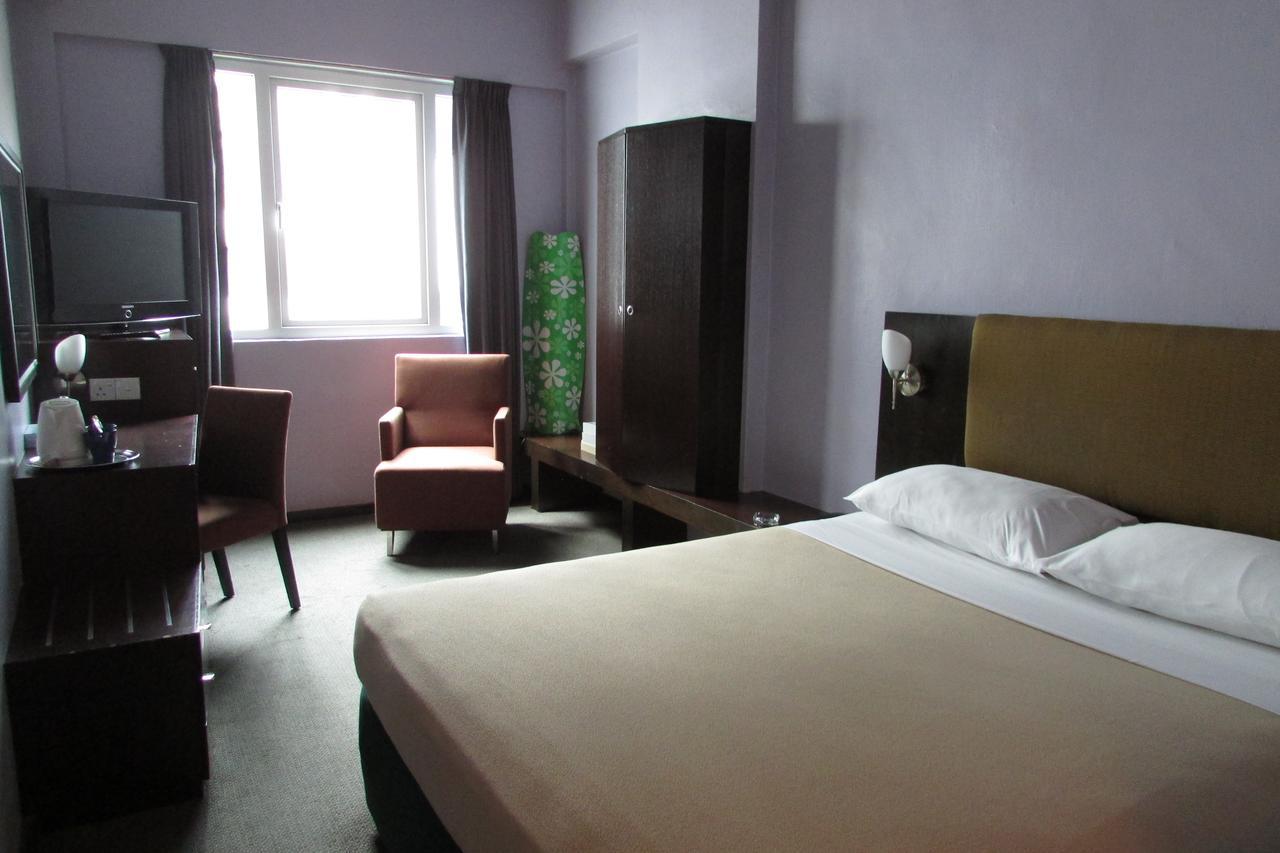 Strand Hotel 3* Singapura